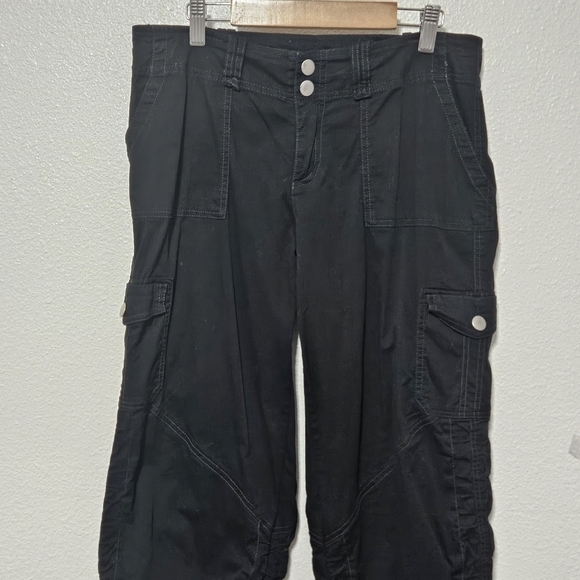 I Am Gia cargo style pants with roushing on sides size medium - Picture 2 of 12